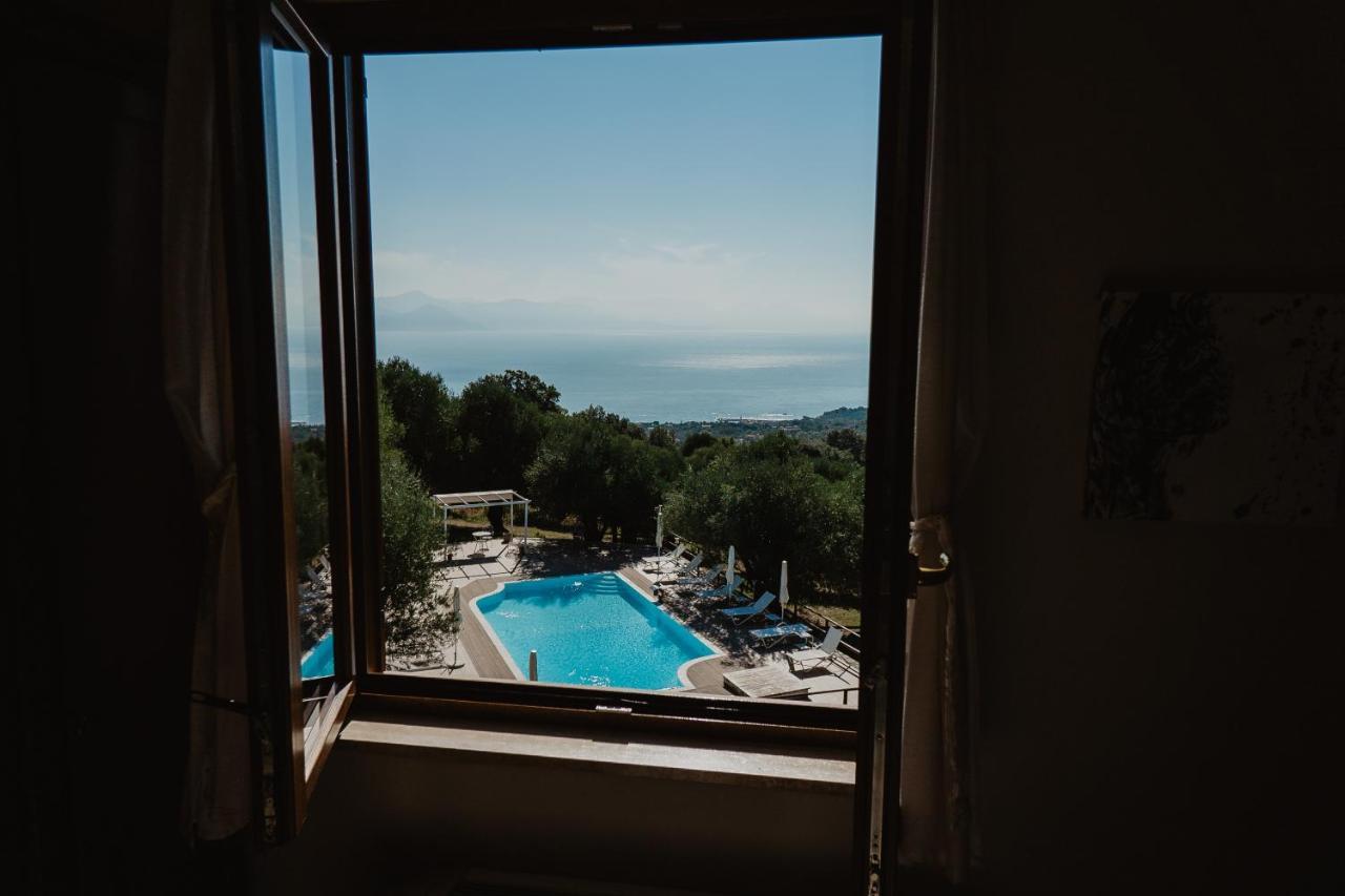 Tenuta Terre Di Bosco Oasi Di Relax Nel Cilento San Giovanni a Piro Extérieur photo