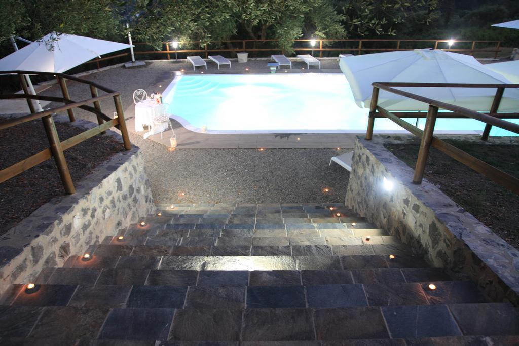 Tenuta Terre Di Bosco Oasi Di Relax Nel Cilento San Giovanni a Piro Extérieur photo